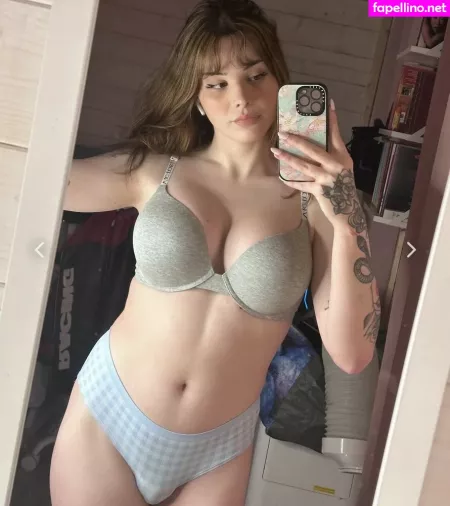Angelvioletxo OnlyFans Thumbnail #m142USKn7a