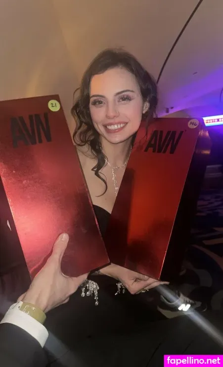 Angelwindell1 OnlyFans Thumbnail #ebuBSsvIml