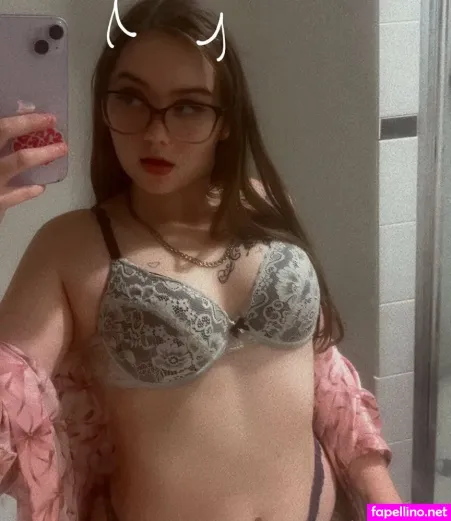 Angelwithnohalo OnlyFans Thumbnail #gXVbGB4xZF
