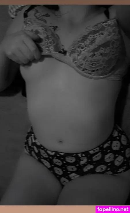 Angelwithnohalo OnlyFans Thumbnail #i4e8sTk4NX