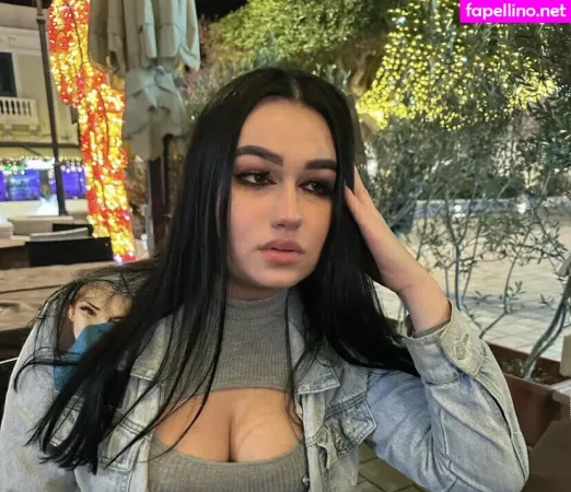 Angelyaa OnlyFans Thumbnail #H7CFwAIvbQ