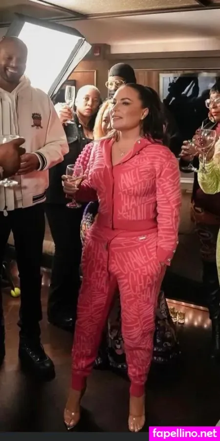 Angi Martinez photo