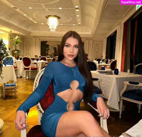 Angie Angelll OnlyFans Thumbnail #vJ3COQsCns