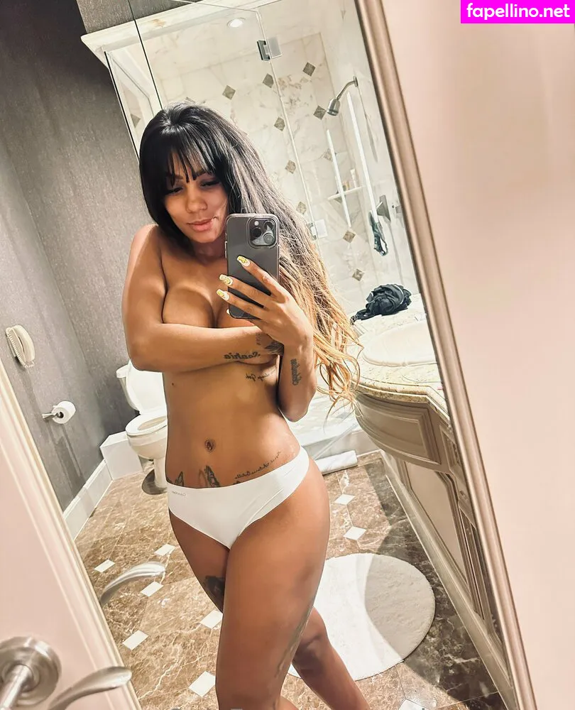 AngieMcQueen4, angelamcqueen, angiemcqueen Nude Leaked OnlyFans Photo #2K0MrS1Edx