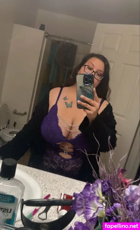 Angie Roze Main Profile Photo