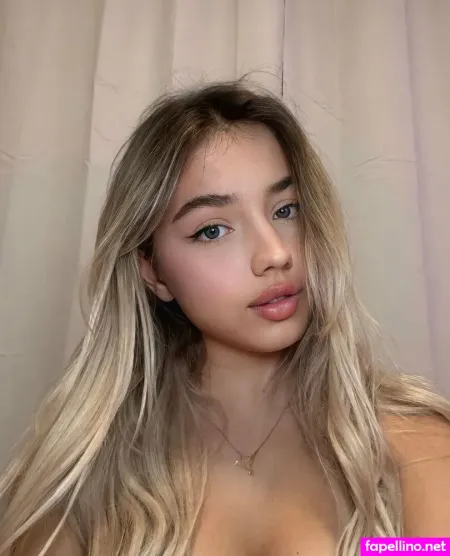 Angiegirliee OnlyFans Thumbnail #Q2IVqRjqQr