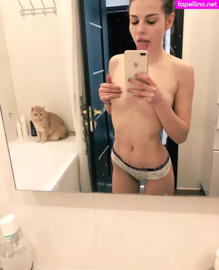 Ani Butler OnlyFans Thumbnail #RKTlm2VW7j