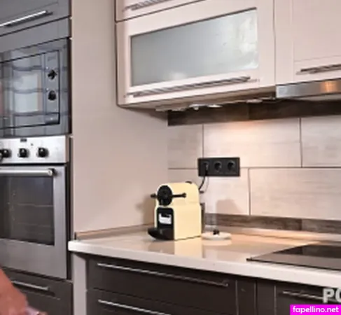 Ania Kinski OnlyFans Thumbnail #zIbF2BpycH