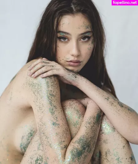 Ania Rybak OnlyFans Thumbnail #TELGwd2dFI