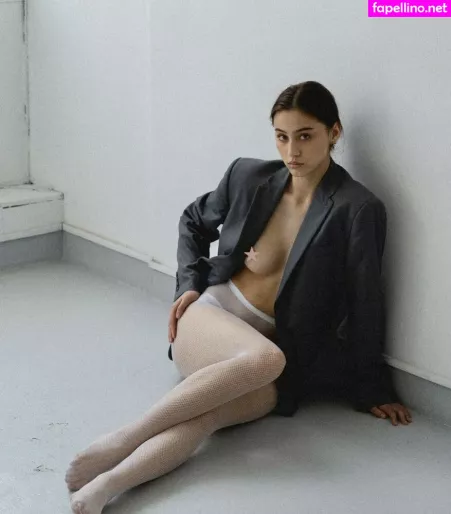 Ania Rybak OnlyFans Thumbnail #puzKguFOs0