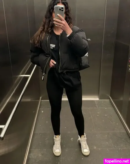 Anica Zimmermann OnlyFans Thumbnail #h7sAAc9qAk
