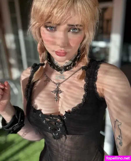 Aniexjoy 5 OnlyFans Thumbnail #ofamKagrh5