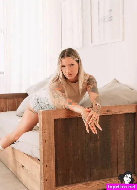 Anikia OnlyFans Thumbnail #00nEaUFF7p