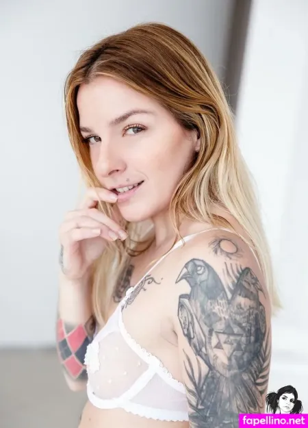 Anikia OnlyFans Thumbnail #nS82mLMAzq