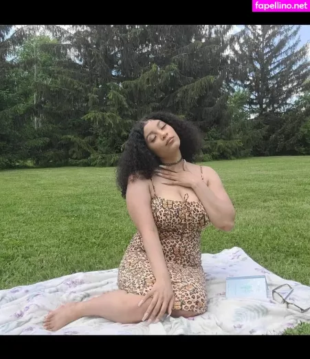 Animated Aja OnlyFans Thumbnail #JSxltQ6Ztq