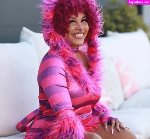 Animated Aja OnlyFans Thumbnail #wdj2LrIRiQ