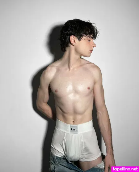 Animecole OnlyFans Thumbnail #KhlzTDW4Se