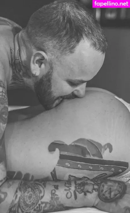 Aninha Buss OnlyFans Thumbnail #8NkeCgrjL0