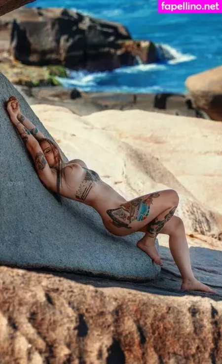 Aninha Buss OnlyFans Thumbnail #QN3wrqUu1X