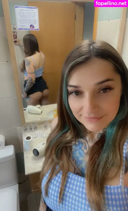 Aninha Buss OnlyFans Thumbnail #YKYF7g2QJe