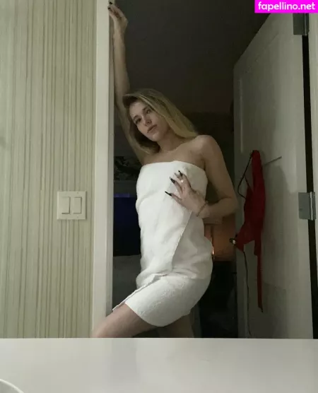 Anistonbleu OnlyFans Thumbnail #OIPcUpcaX0