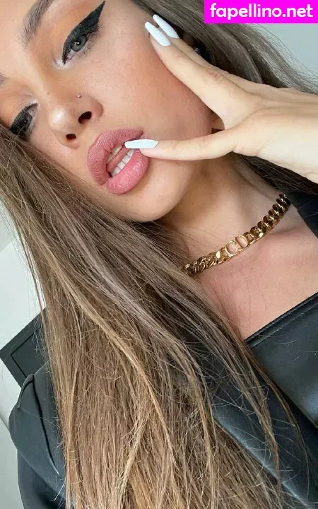 Anita Flexi OnlyFans Thumbnail #G0yMOrtWb4