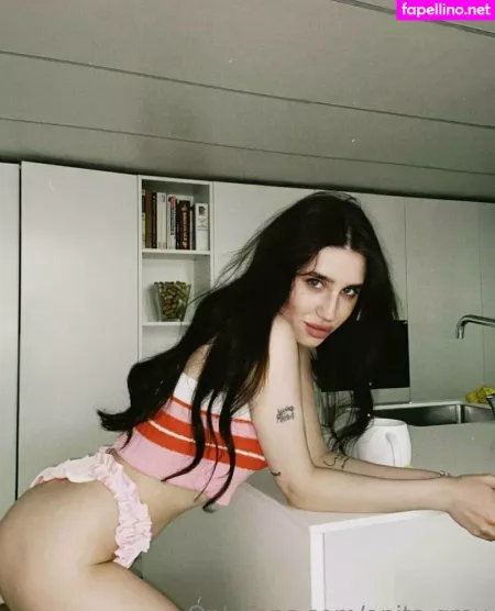 Anita Greyy OnlyFans Thumbnail #iDT7KQSsZi