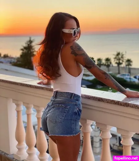 Anita Latifi OnlyFans Thumbnail #JXXrBXzWt7