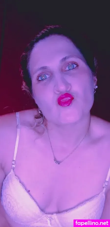 Anitaojosverdes OnlyFans Thumbnail #5RPTGmeQNX