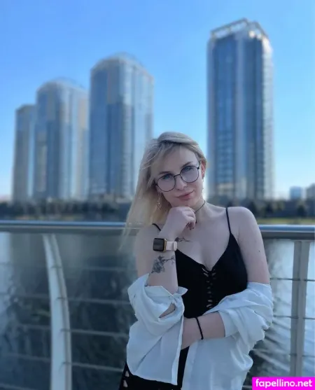 Anitasavage OnlyFans Thumbnail #L2asm0ll1m