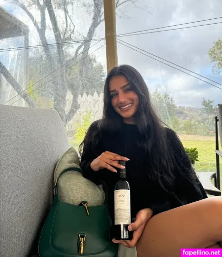 Anjali Chakra OnlyFans Thumbnail #7X6rvl0Rcu