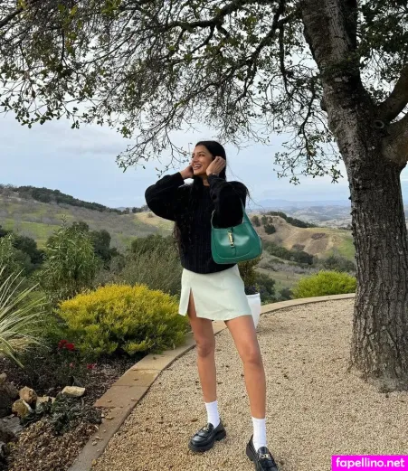 Anjali Chakra OnlyFans Thumbnail #IQflhql1ZA