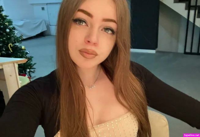 Anjelina Poem OnlyFans Thumbnail #pEPhhasm6c