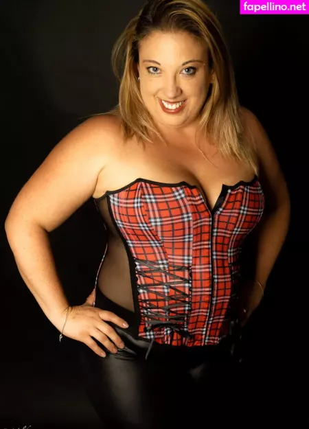 Ann Carvecson OnlyFans Thumbnail #zPWjIZ6BhR