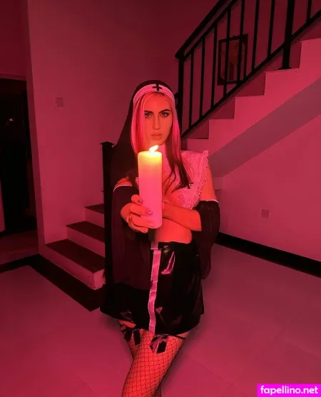 Ann Emily OnlyFans Thumbnail #L4UEYMYkNk