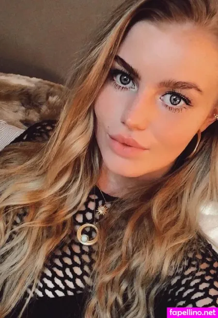 Ann Kathrin Rudel OnlyFans Thumbnail #dFCRwGdib6