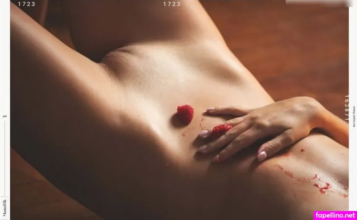 Ann Sophie Thieme OnlyFans Thumbnail #DNQLCo2aYM