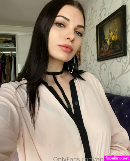 Ann Trainer OnlyFans Thumbnail #1r3TNKlets