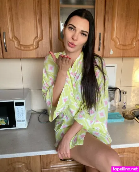 Ann Trainer OnlyFans Thumbnail #AAqvtyJoSQ