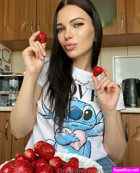 Ann Trainer OnlyFans Thumbnail #LcIEP9g2FX