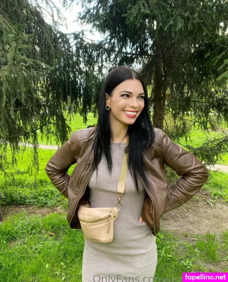 Ann Trainer OnlyFans Thumbnail #NOctJfzhyk