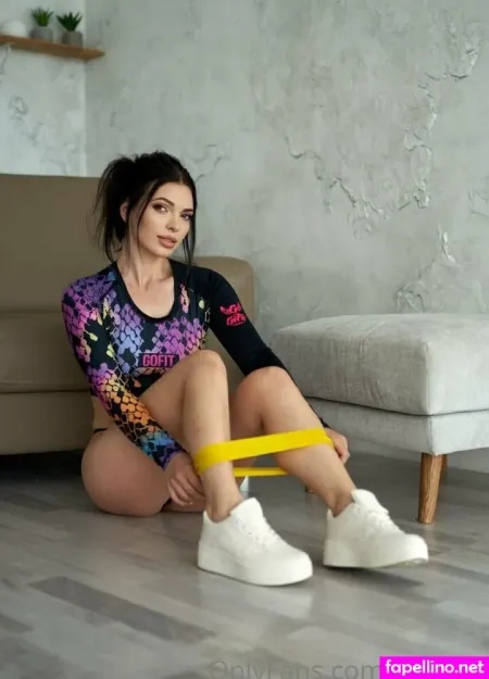 Ann Trainer OnlyFans Thumbnail #TeztJGiNxM