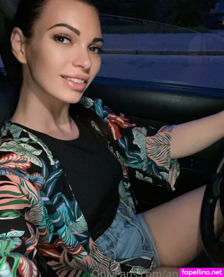 Ann Trainer OnlyFans Thumbnail #VYWJ9GjeFz