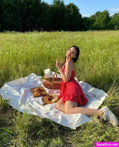 Ann Trainer OnlyFans Thumbnail #iksGzlLeai