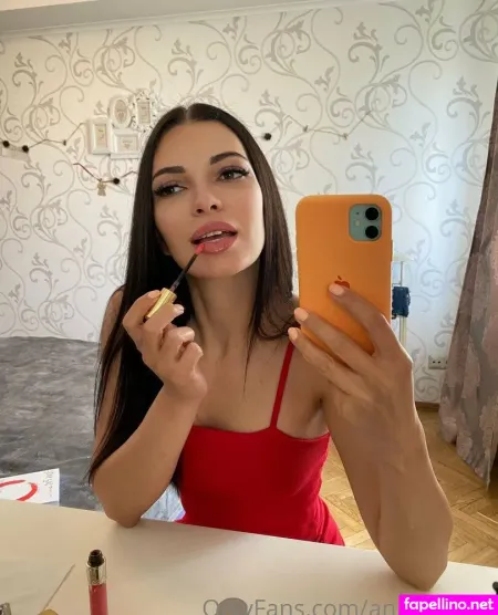 Ann Trainer OnlyFans Thumbnail #nQuWhkbQE3