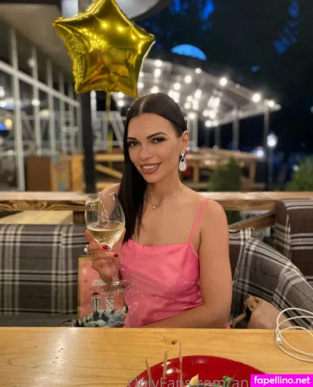 Ann Trainer OnlyFans Thumbnail #no6FbLKYdf