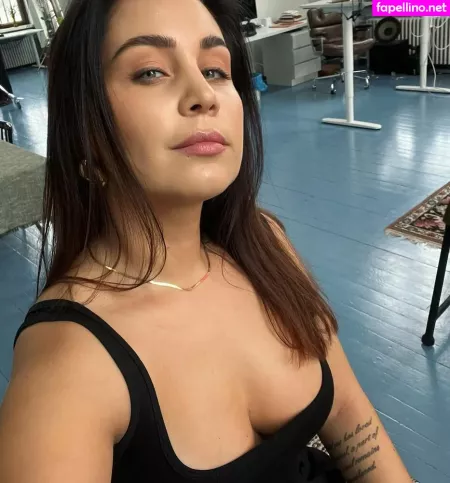 Anna Abreu OnlyFans Thumbnail #U6TBHIf7YR