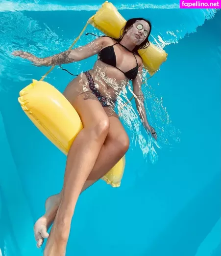 Anna Abreu OnlyFans Thumbnail #g8Qu0PUbhl