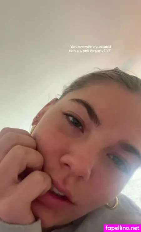 Anna Anderson OnlyFans Thumbnail #dPE3KCfOfp