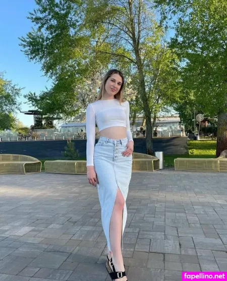 Anna Annnetta OnlyFans Thumbnail #dzTHU27KEH